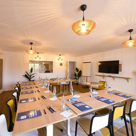 Hotel Kyriad Saint Georges - Renove Villeneuve-Saint-Georges