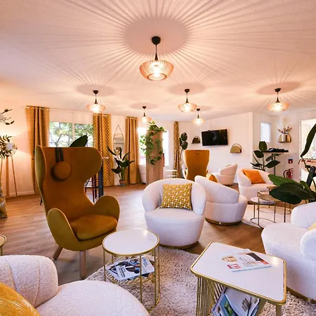Kyriad Saint Georges - Renove Hotel Villeneuve-Saint-Georges