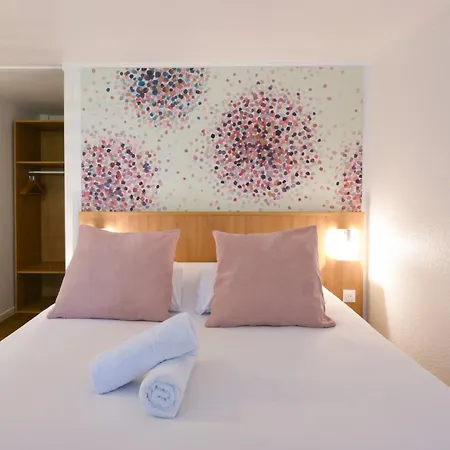 Kyriad Saint Georges - Renove Hotel Villeneuve-Saint-Georges