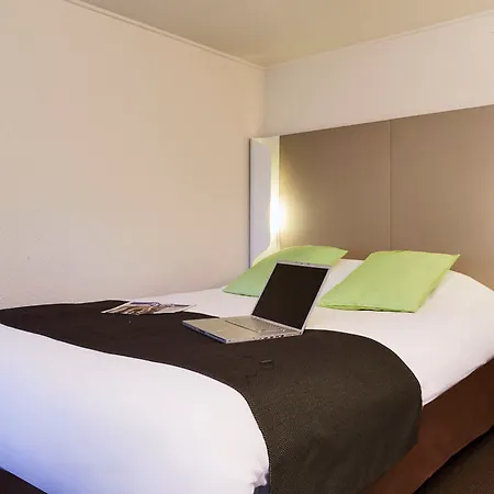 Campanile St Georges Hotel 3*