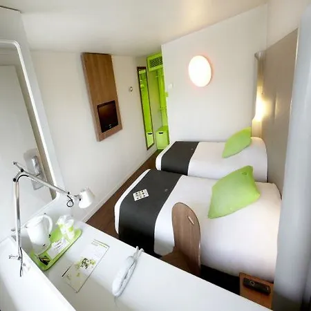 Kyriad Saint Georges - Renove Hotel